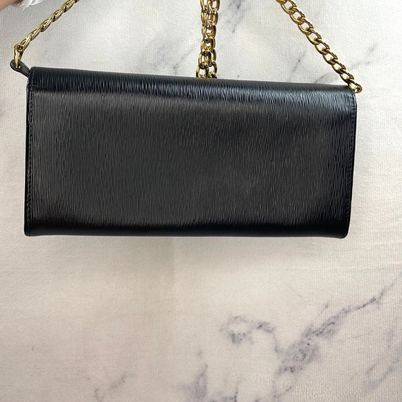 PRADA Wallet On Chain - Picture 5 of 17
